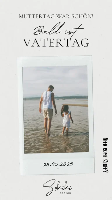 Vater und Kind gehen am Strand entlang, mit Wasser im Hintergrund. Text über Vatertag.